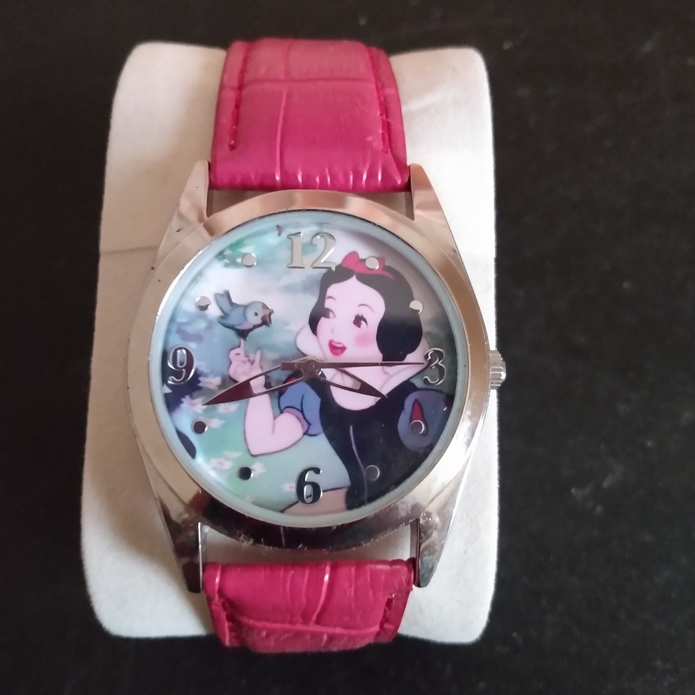 Vintage Disney Snow White watch